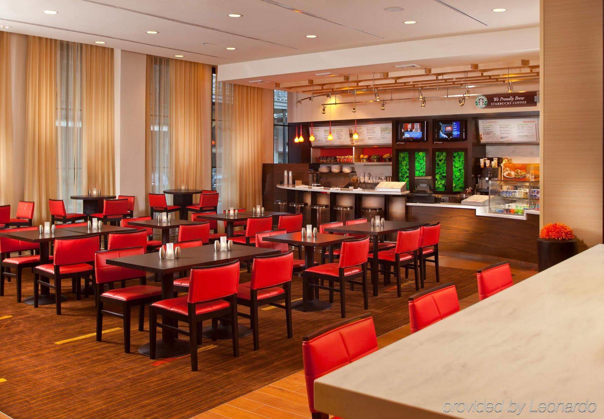 Отель Courtyard By Marriott New Orleans Downtown Near The French Quarter Экстерьер фото